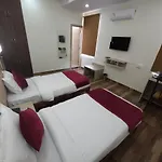 Pink Vista Hotel